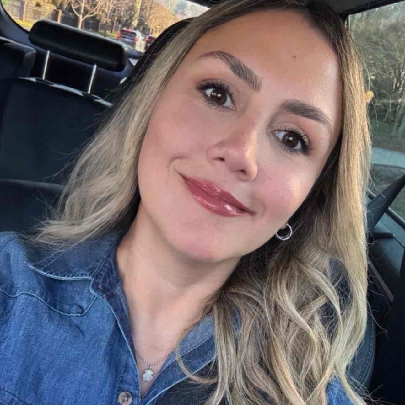 Maria Carolina F.